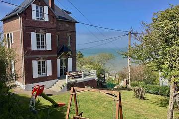 Location de vacances pour 6 personnes, avec jardin et terrasse dans Bois de Cise