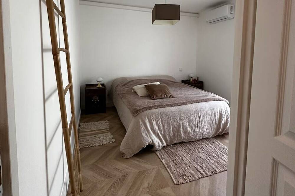 Entire apartment, Apartment near the city center and close to the sea in Peyrestortes, Perpignan region
