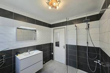 Location De Vacances pour 5 Personnes dans Montignac, Périgord Noir, Photo 4