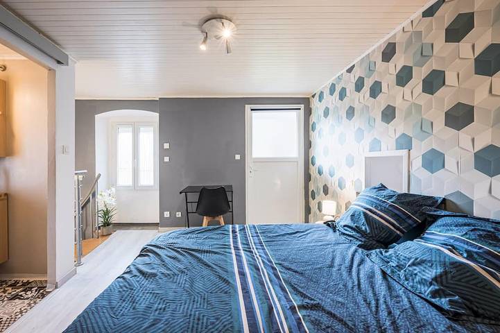 Gîte pour 2 personnes, avec balcon à Saint-Étienne-de-Cuines - 2