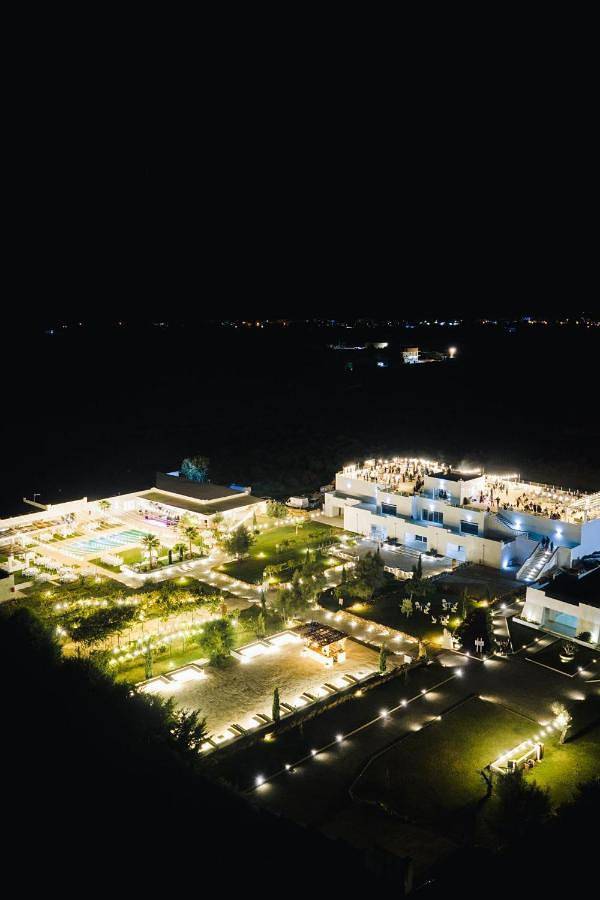 Resort per 3 persone, con giardino e sauna nonché panorama e piscina in Costa Ionica Calabria