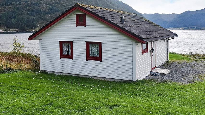 Ferienhaus für 5 Personen, mit Terrasse und Ausblick in Selje