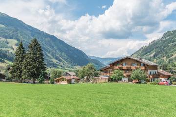 Ferienwohnung für 6 Personen, mit Garten, kinderfreundlich in Rauris