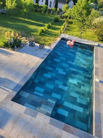 Cottage pour 6 personnes, avec terrasse et jardin ainsi que piscine et vue à Ansouis