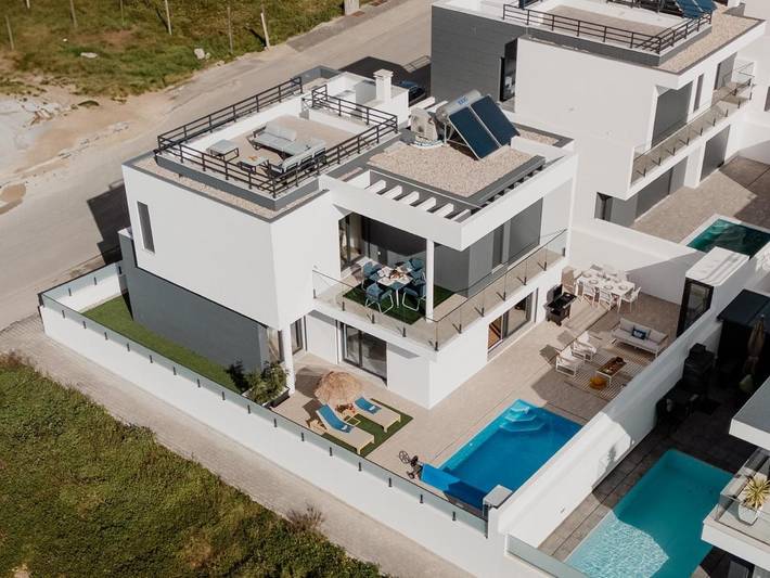 Villa para 6 pessoas, com Varanda e Terraço e ainda Jardim and Piscina em Atouguia da Baleia