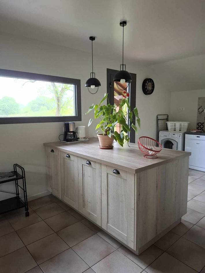 Gîte pour 4 personnes, avec terrasse et jardin à Montvalent - 2