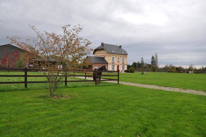 Chambre d’hôte pour 3 personnes, avec jardin ainsi que vue et terrasse