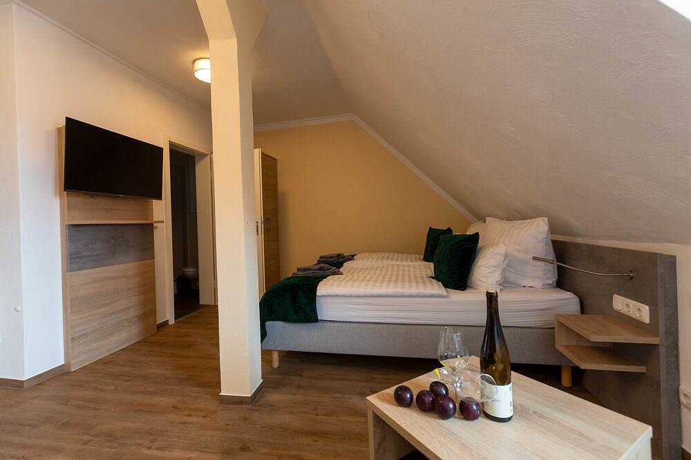Ganze Wohnung, Apartment 3 - Richtenberger Ente Apartments / Ferienwohnungen in Richtenberg, Vorpommern-Rügen