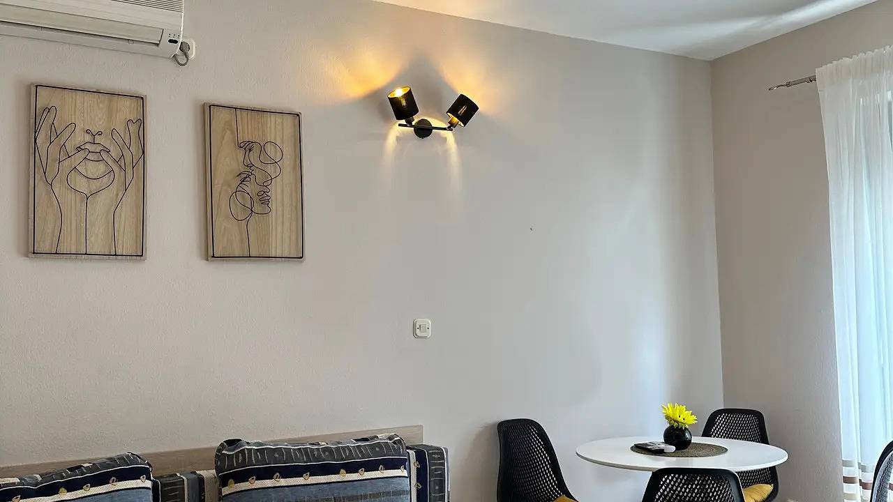 Hel ferieleilighet, Ferienwohnung für 4 Personen (33 m²) in Promajna in Promajna, Makarska Riviera