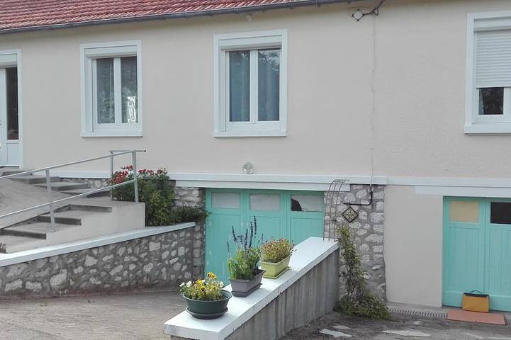 Gîte pour 6 personnes, avec jardin