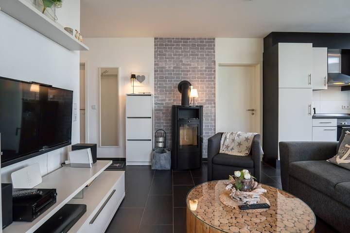 Ganze Wohnung, „Meeresrauschen 2“ Ferienwohnung Großenbrode mit Sauna & Terrasse in Großenbrode, Ostholstein