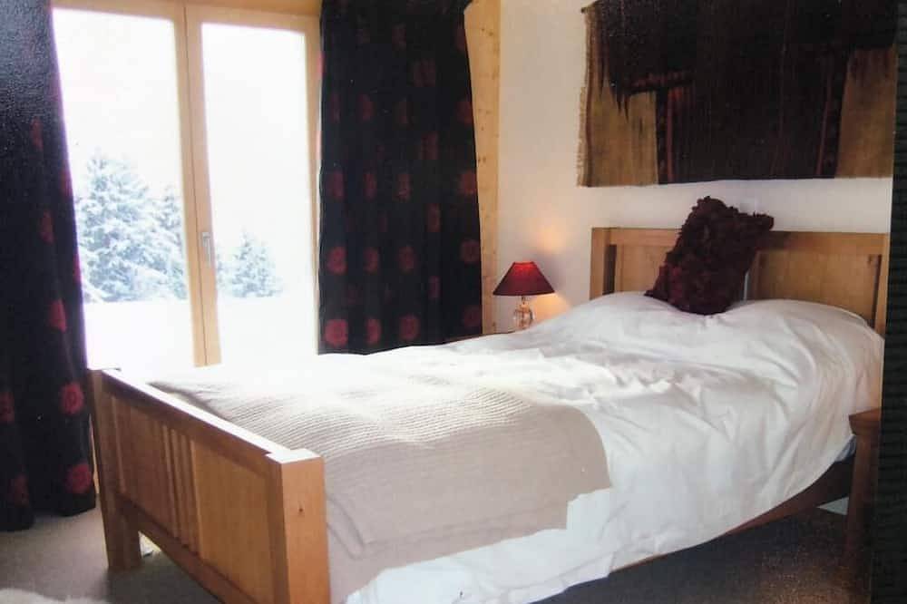 Luxury Modern Swiss Chalet - Spectacular Panoramic Views - 200m From Piste in Gryon, Alpes Vaudoises