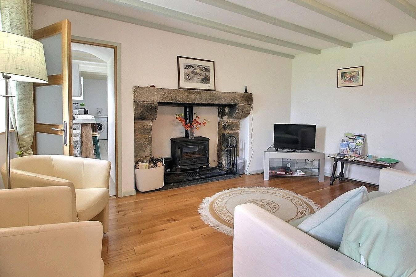 Maison de vacances pour 4 personnes avec terrasse in Kerien, Région de Guingamp