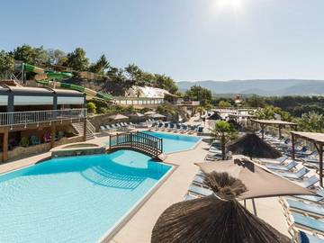 Camping pour 4 Personnes dans Bourdeaux, Région de Die, Photo 4