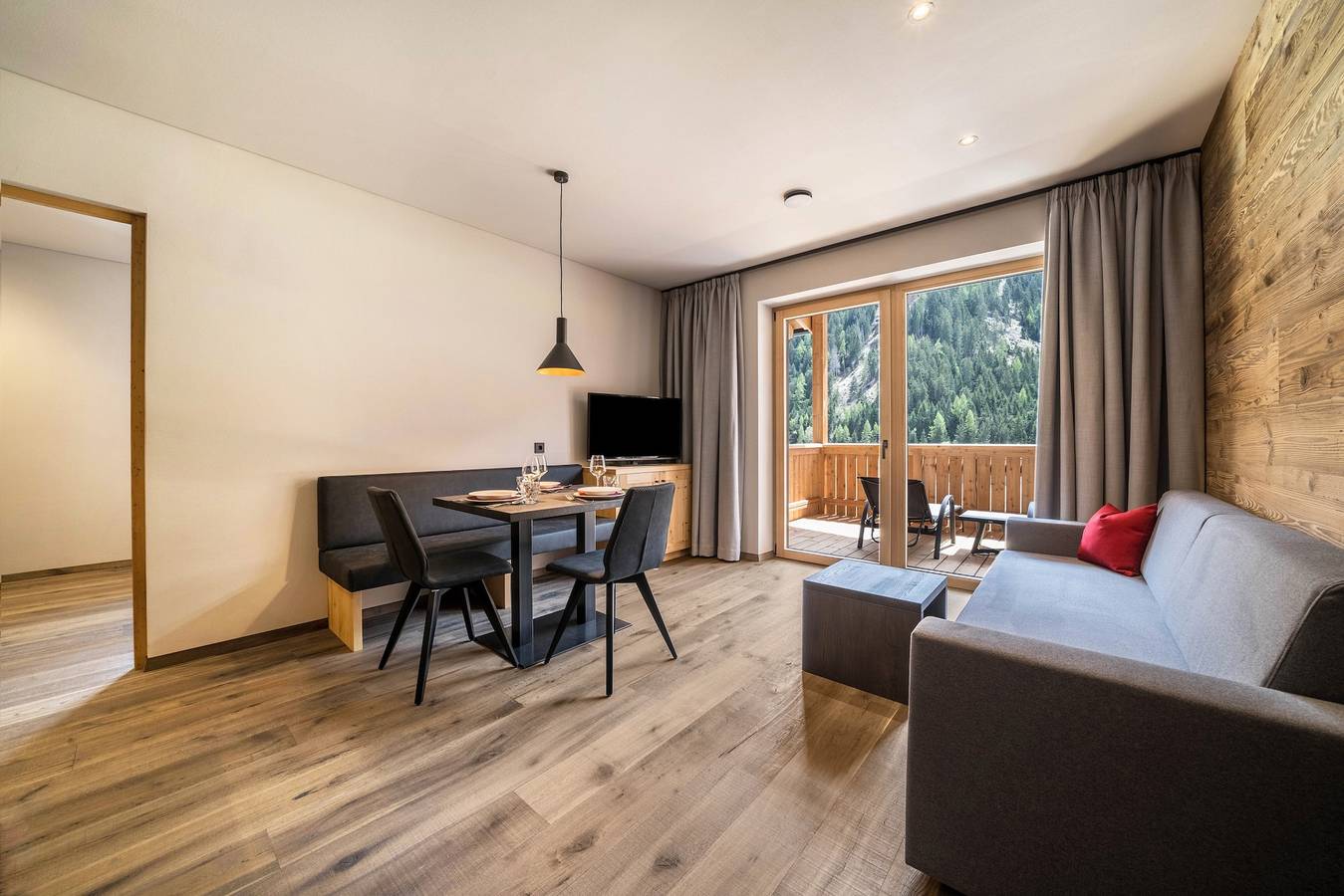 Ganze Wohnung, Ferienwohnung "Seebrunn - Riemerbergl Alm" mit Weitblick, Wlan und Terrasse in Kuppelwies, Ulten