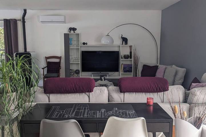 Location de vacances pour 7 personnes, avec jardin à Joyeuse - 3