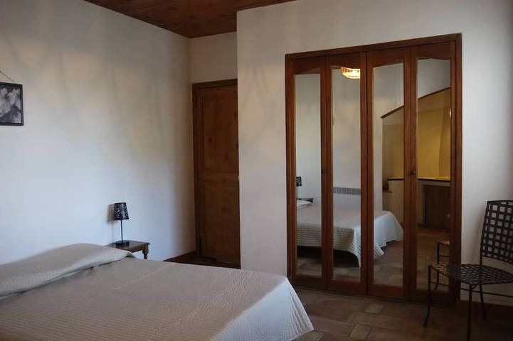 Location de vacances pour 8 personnes, avec terrasse et jardin à Pinet (homonymie) - 3