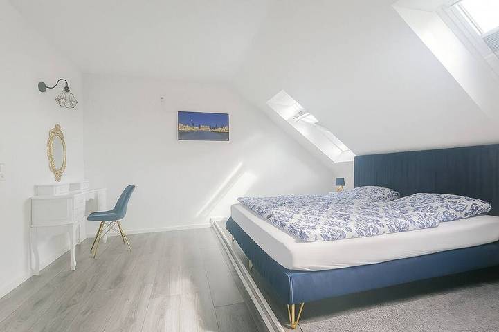Ganze Wohnung, Moderne Maisonette Ferienwohnung in royalem Stil in Schlabendorf, Luckau