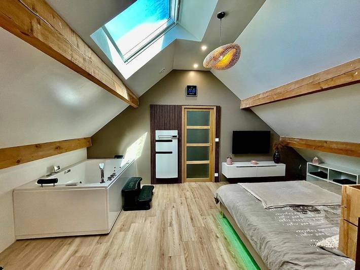 Gîte pour 6 personnes, avec jardin et jacuzzi, adapté aux familles à Montenois