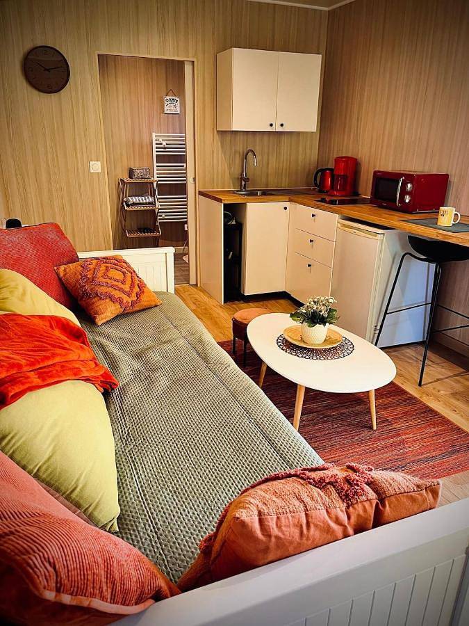 Appartement entier, Studio with Garden View in Poses (homonymie), Région de Les Andelys