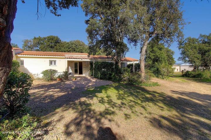 Gîte für 2 Personen, mit Garten und Terrasse in Porto-Vecchio - 2