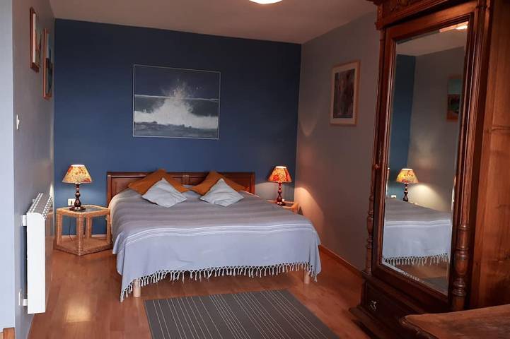 Gîte pour 6 personnes, avec jardin à Orcines - 4