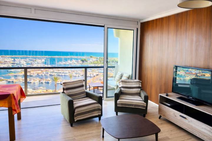 Appartement de vacances pour 4 personnes, avec balcon dans Saint-Cyprien-Plage