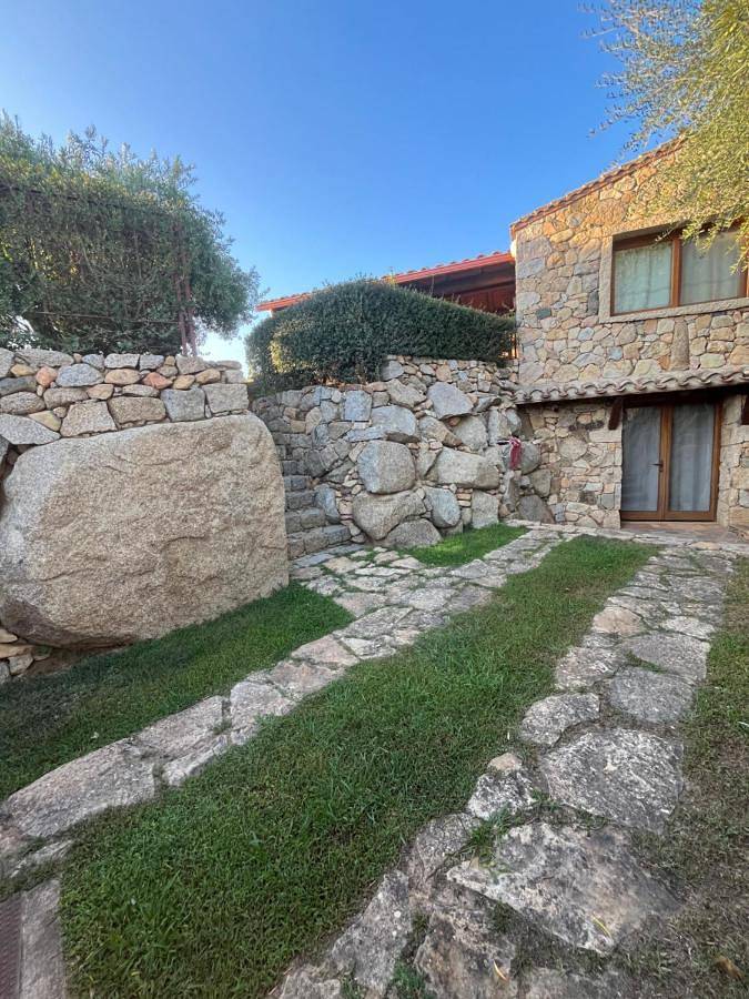 Location de vacances pour 9 personnes, avec jardin à Castiadas - 4