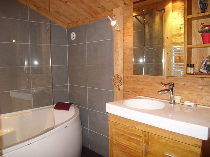 Chalet 8 pers. à 350m des pistes, 4 ch., WiFi, garage, poêle à bois, ensoleillé, Crest-Voland in Cohennoz, Région d'Albertville