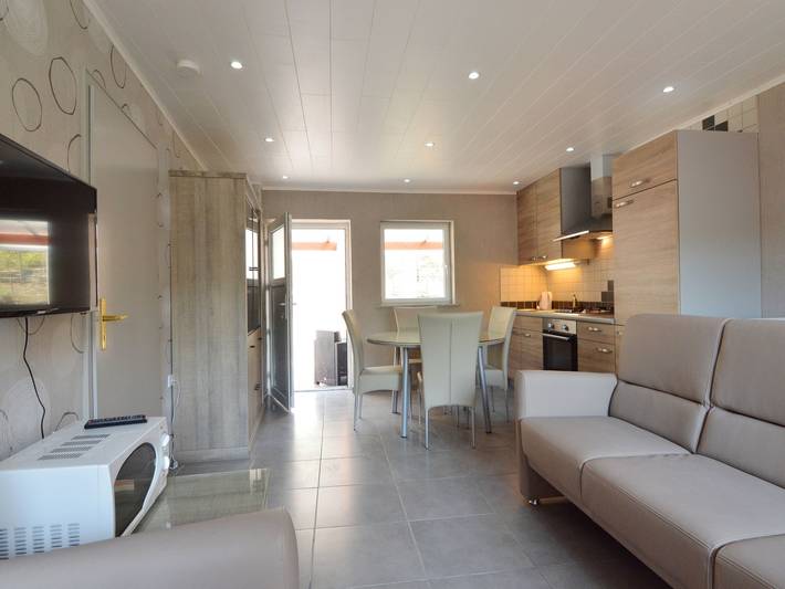 Ferienwohnung für 14 Personen, mit Balkon und Terrasse sowie Garten in Cochem-Zell