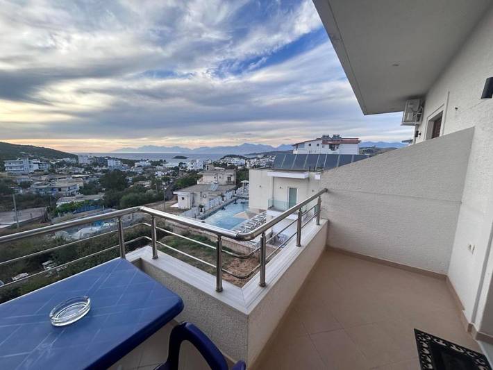 Gîte pour 5 personnes, avec vue ainsi que jardin et terrasse dans Ksamil - 4