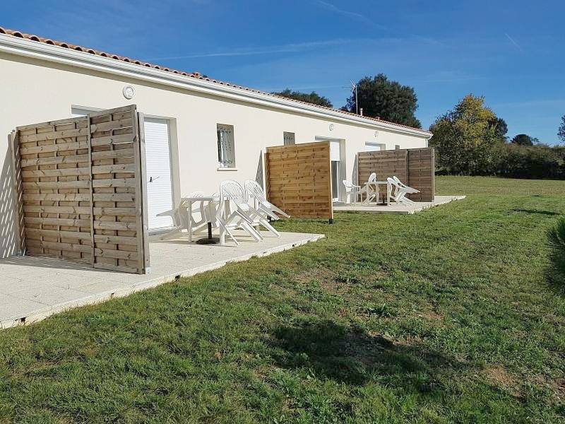 Appartement entier, Two-Bedroom Apartment in Jonzac, Région de Jonzac
