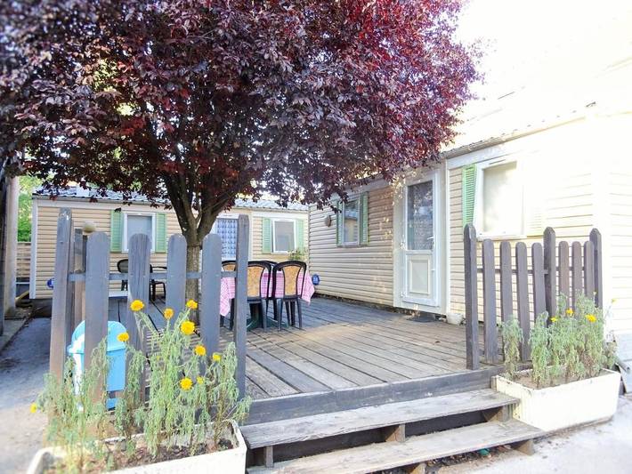 Location de vacances pour 6 personnes, avec Terrasse à Pesmes