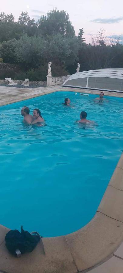 Location de vacances pour 10 personnes, avec Terrasse et Piscine à Taulignan - 2