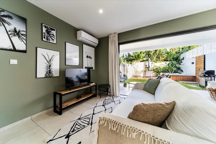 Villa pour 8 personnes, avec jacuzzi et terrasse - 1