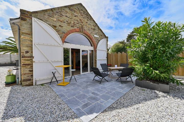 Location de vacances pour 4 personnes, avec jardin dans Plage de Port Giraud