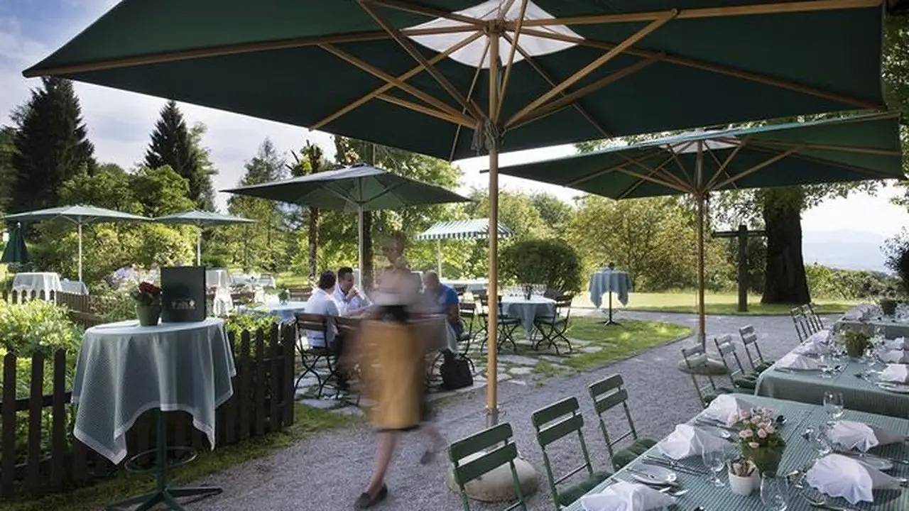 Doppelzimmer für 2 Personen (15 m²) in Salzburg in Massif du Salzkammergut, Salzbourg