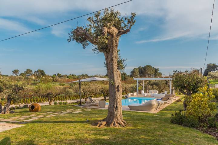 Location de vacances pour 7 personnes, avec sauna et jardin à Martina Franca - 4