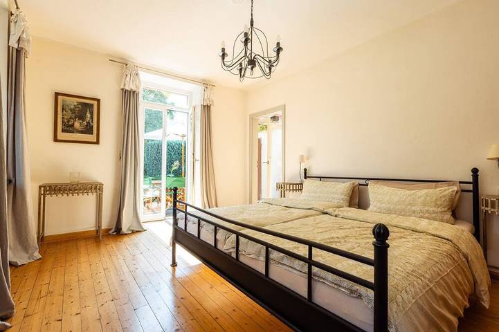 Ferienhaus für 8 Personen, mit Garten und Whirlpool sowie Pool in Senheim - 2