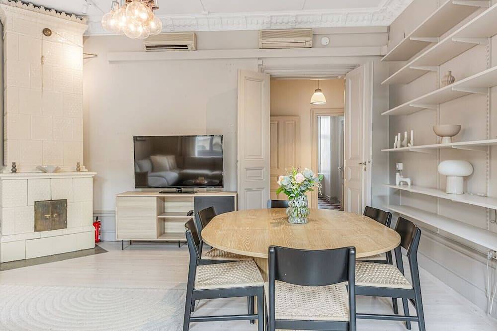 Appartement entier, Lägenhet med fantastiskt läge in Östermalms stadsdelsområde, Stockholm