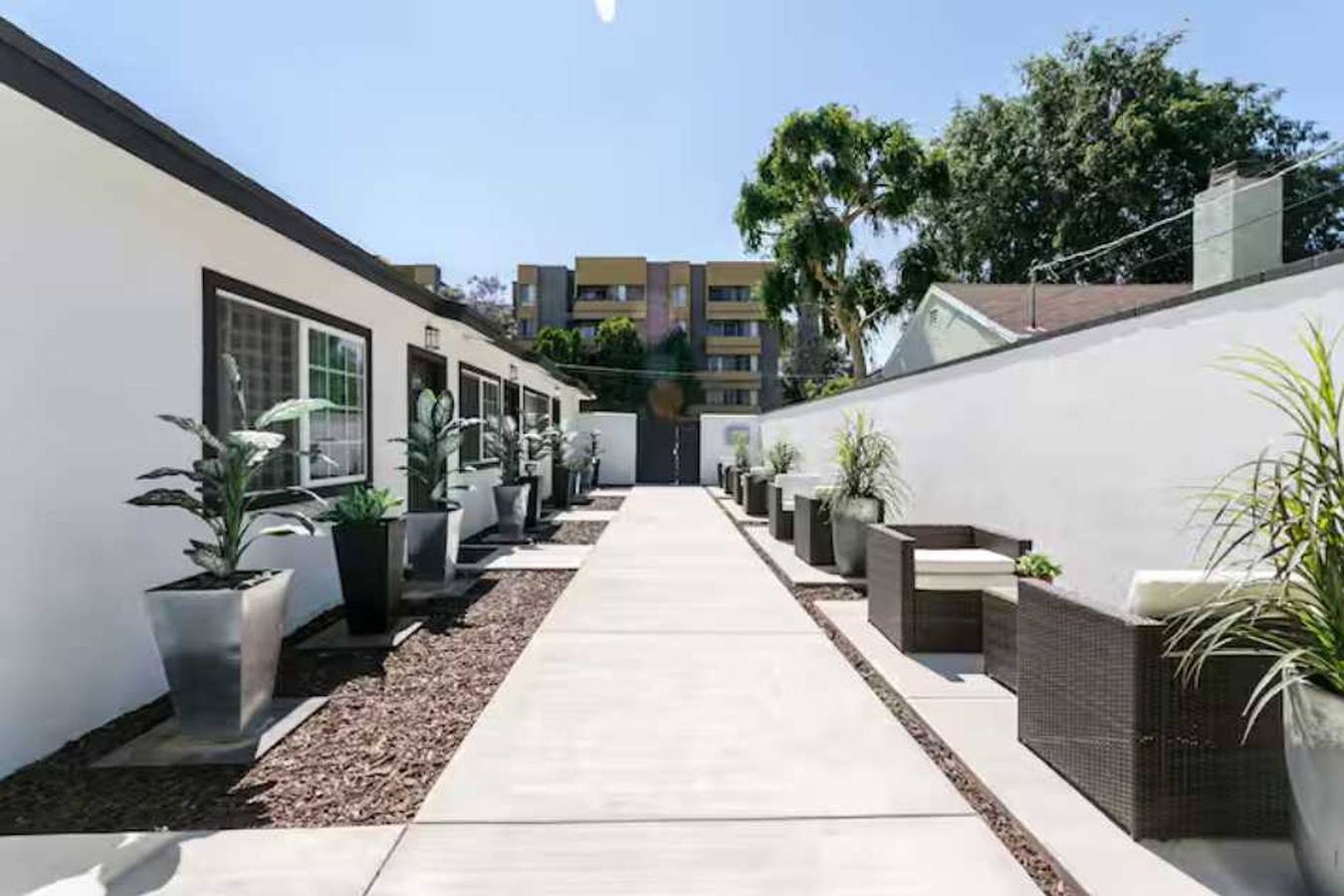 Geheel appartement, Central location One Bedroom Apartment parking in North Hollywood, Los Angeles