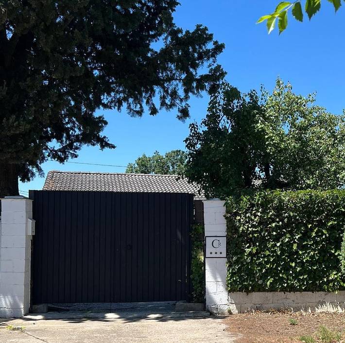 Casa de vacaciones para 6 personas, con piscina además de jardín y terraza, Se admiten mascotas en Tierra de Mérida - Vegas Bajas - 2