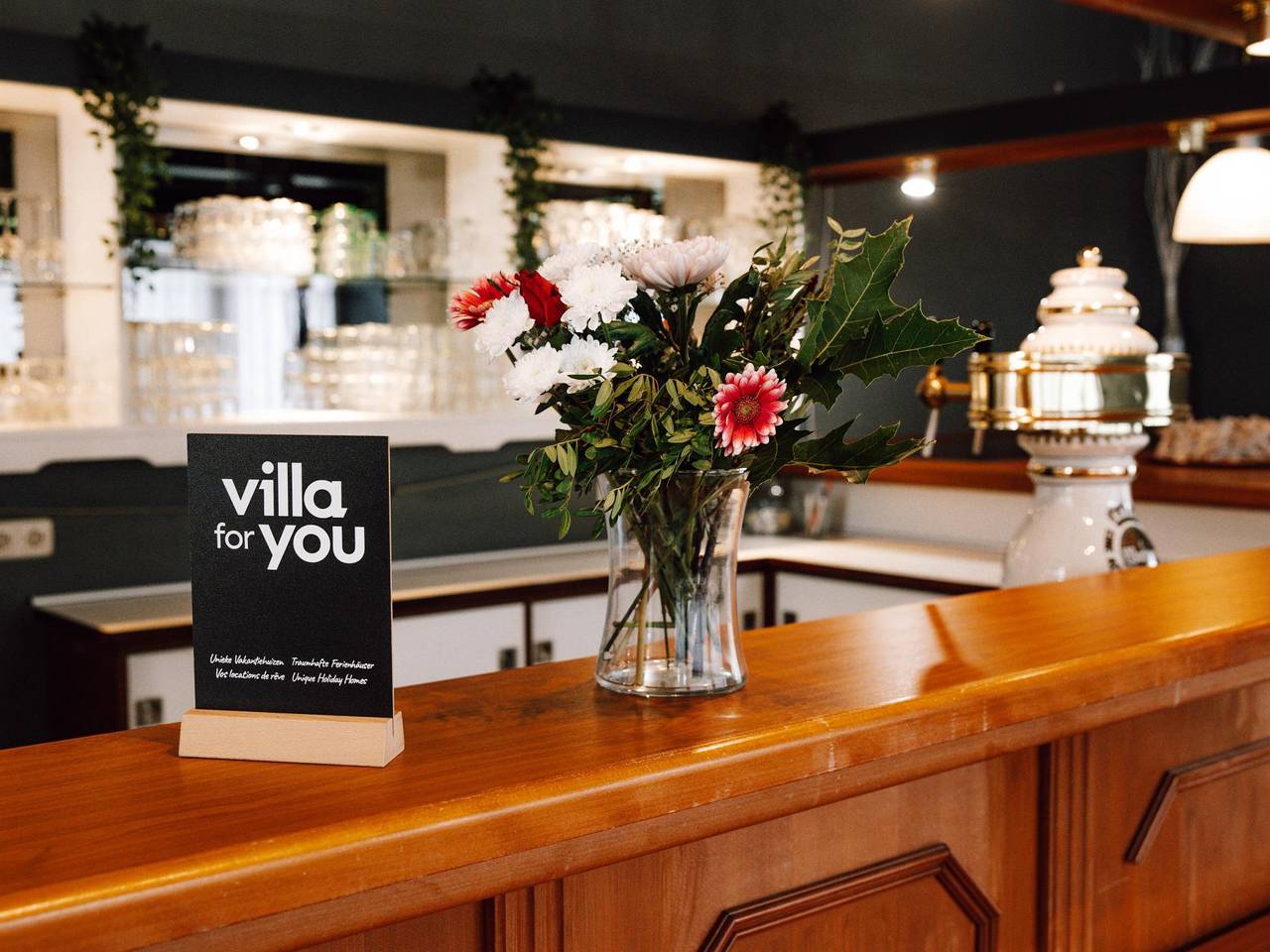 Großes Gruppenhaus am Waldrand bei Bad Pyrmont in Bad Pyrmont, Weserbergland