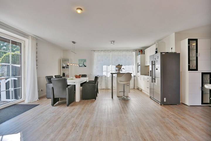 Ferienwohnung für 6 Personen, mit Balkon und Terrasse sowie Garten in Scharbeutz - 2