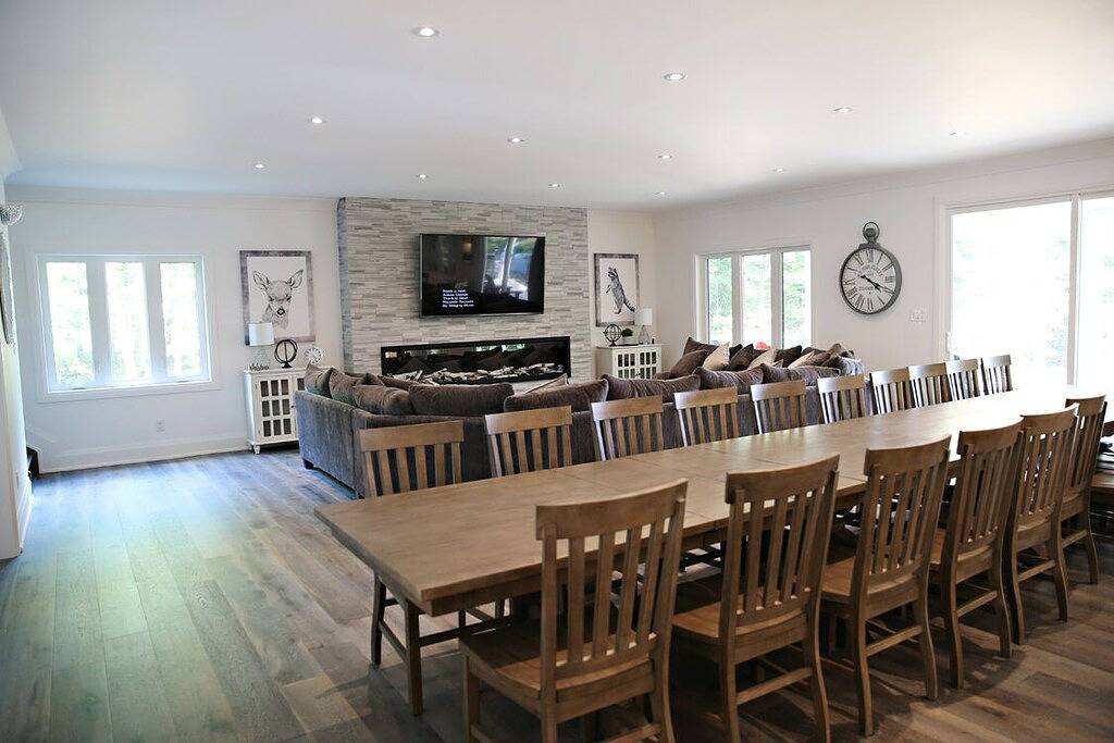 Großes Muskoka Waterfront Cottage ~ 2019 neu gebaut ~ inklusive Kajaks / Sup / Kanu in Muskoka