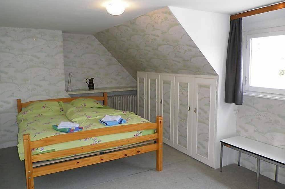 Ganze Wohnung, Poperinge by Interhome in Poperinge, Westflandern
