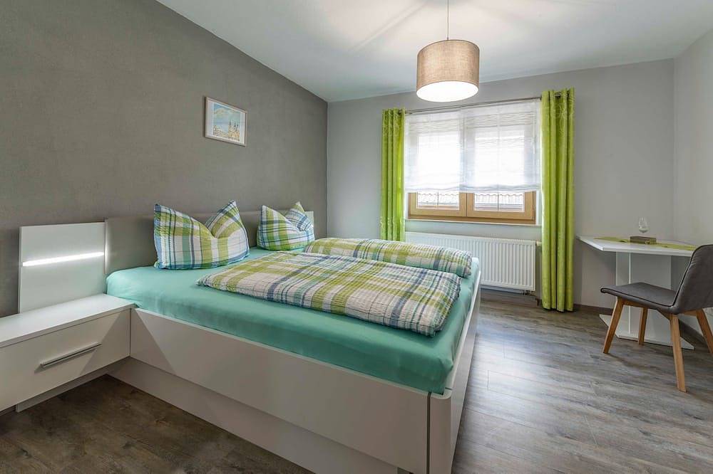 Ganze Wohnung, Ferienwohnung auf der langen Meile - Ferienwohnung Auf der Langen Meile in Ebermannstadt, Fränkische Schweiz