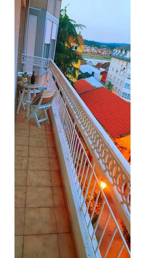 Apartamento de férias para 5 pessoas, com terraço e vista, com animais de estimação em Portonovo
