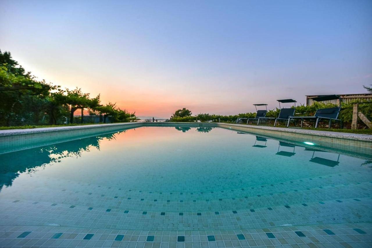 Six-Bedroom House in Sanxenxo, Rias Baixas