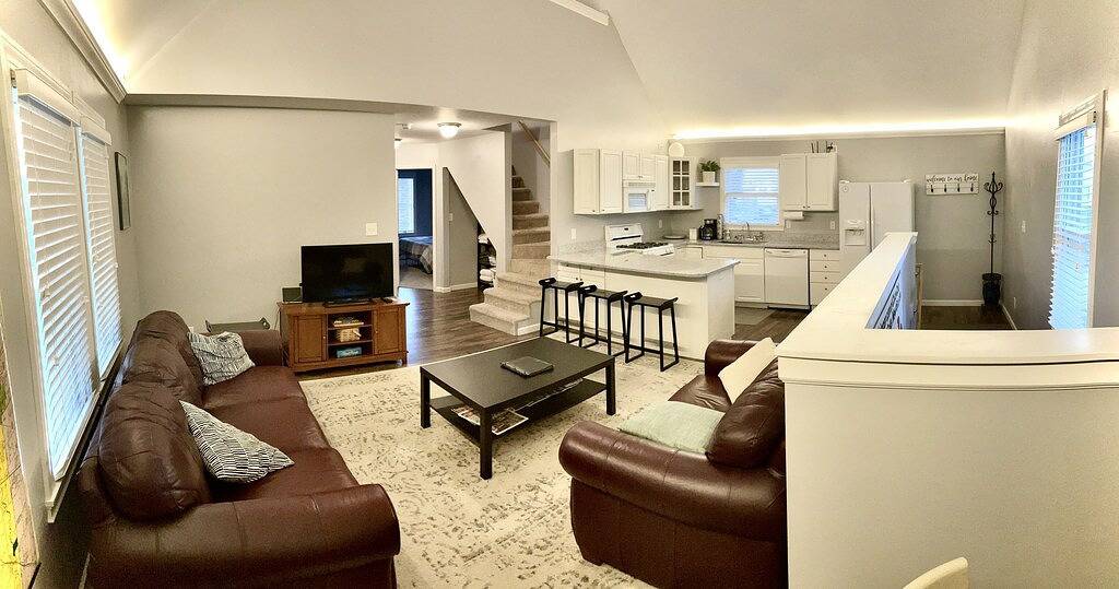 Ganze Wohnung, Mass Ave & Bottleworks + Garage parking in Indianapolis, Indiana